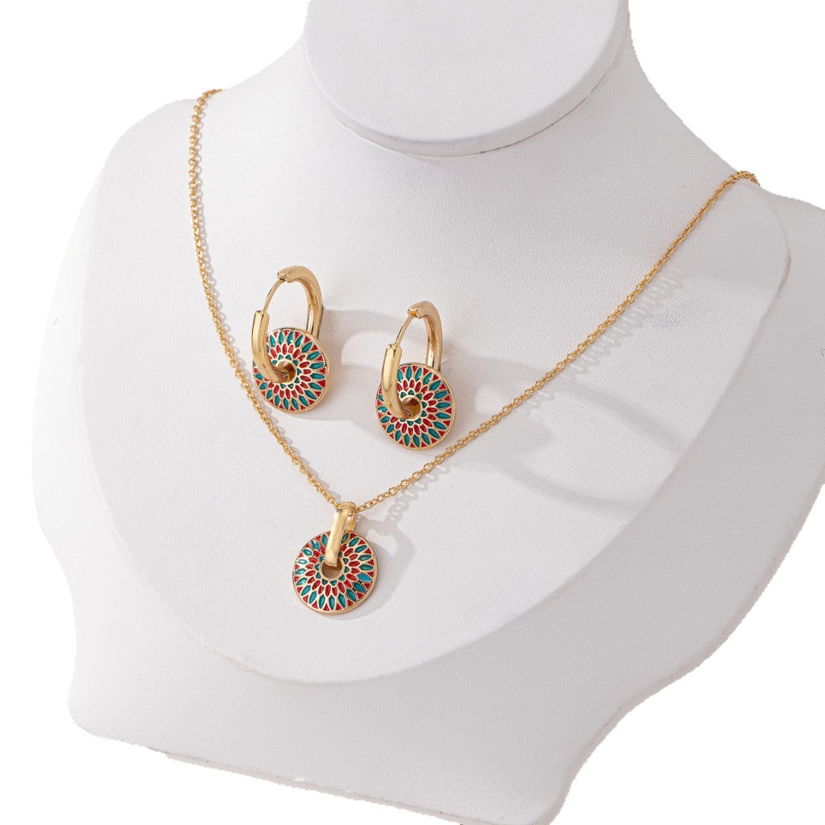 Fashionable Round Set