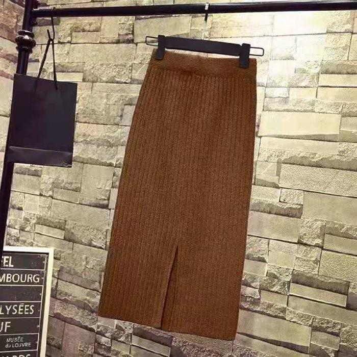 Polished Pleats