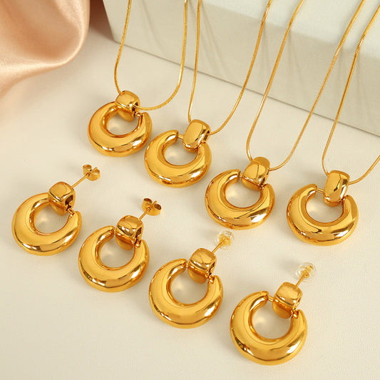 Retro High-end Earrings Set